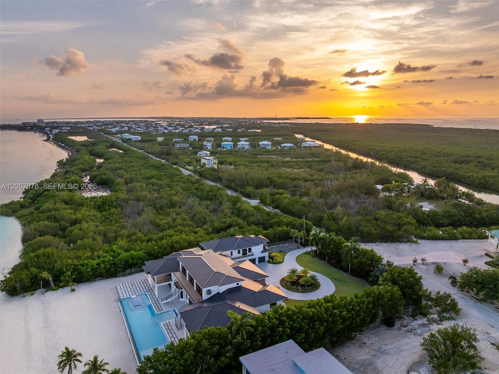 2405 Coco Plum Dr photo 33