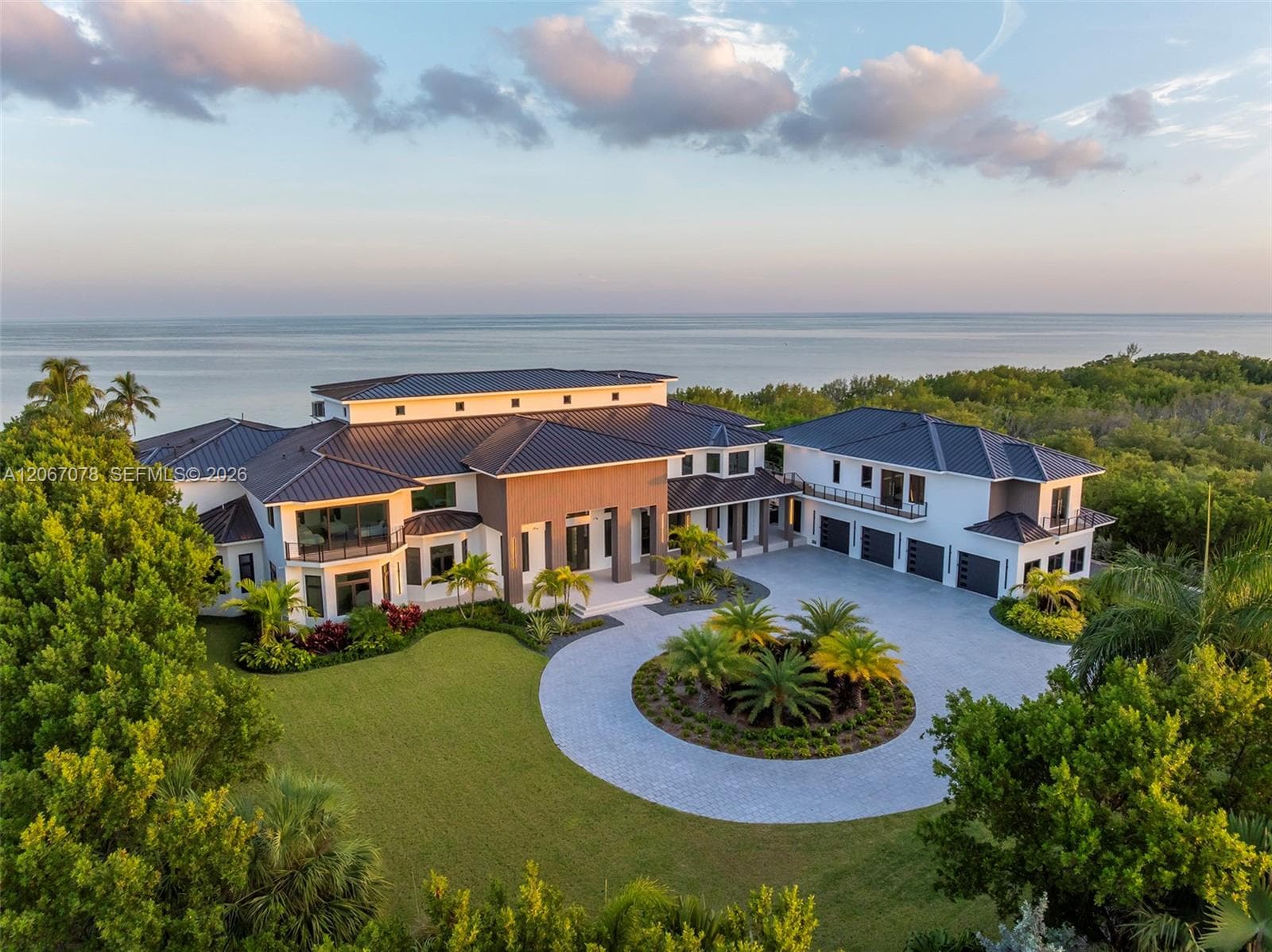 2405 Coco Plum Dr photo 45