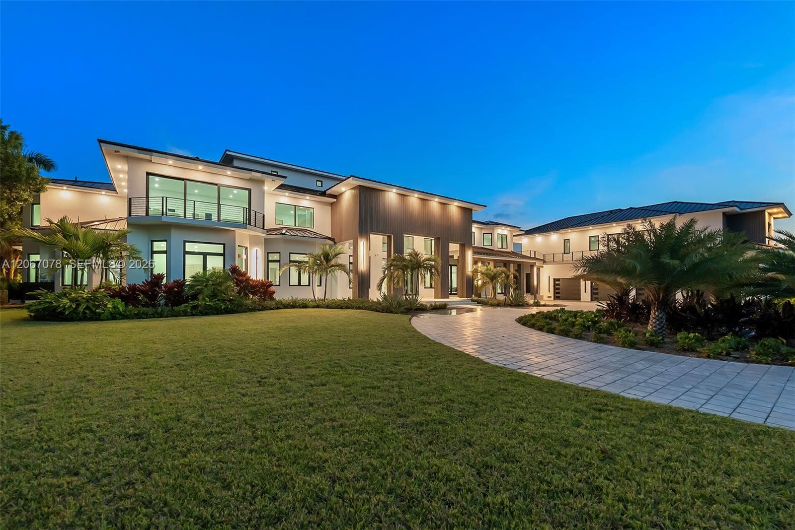 2405 Coco Plum Dr photo 169