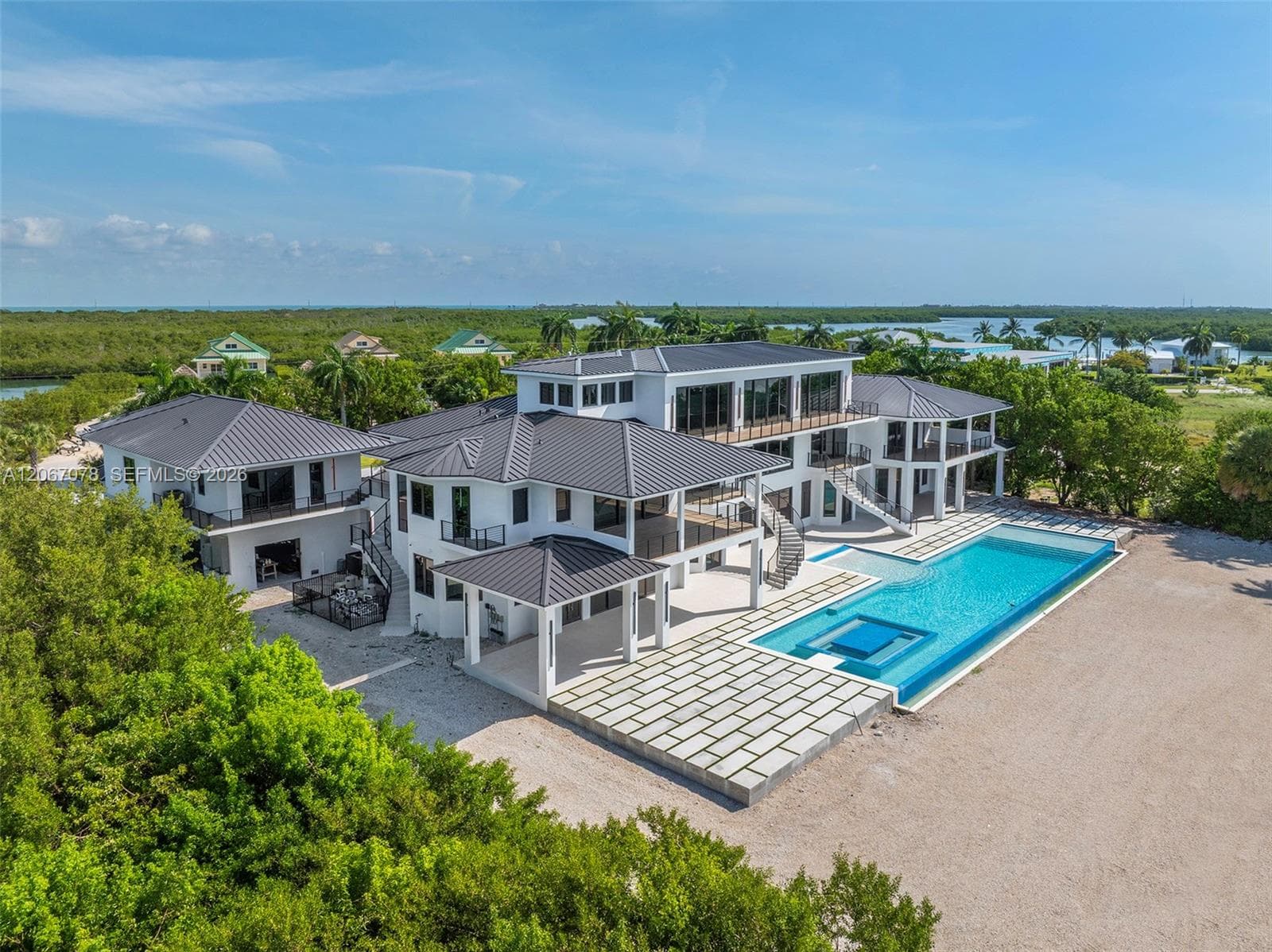 2405 Coco Plum Dr photo 11