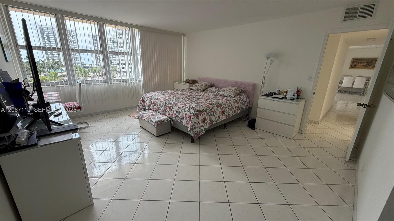 IMPERIAL TOWERS · #509 in Hallandale Beach - Photo 7