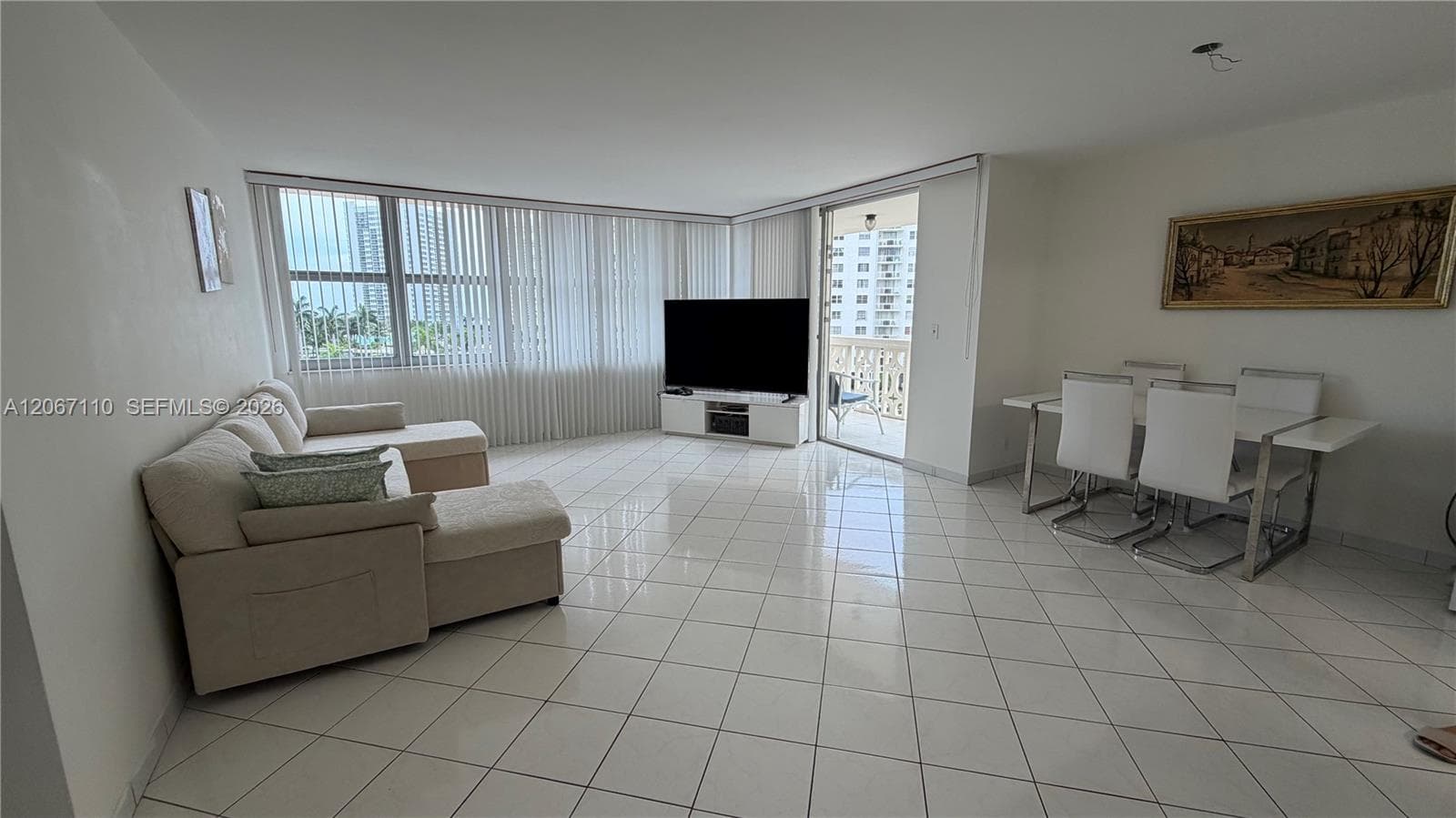 IMPERIAL TOWERS · #509 in Hallandale Beach - Photo 3