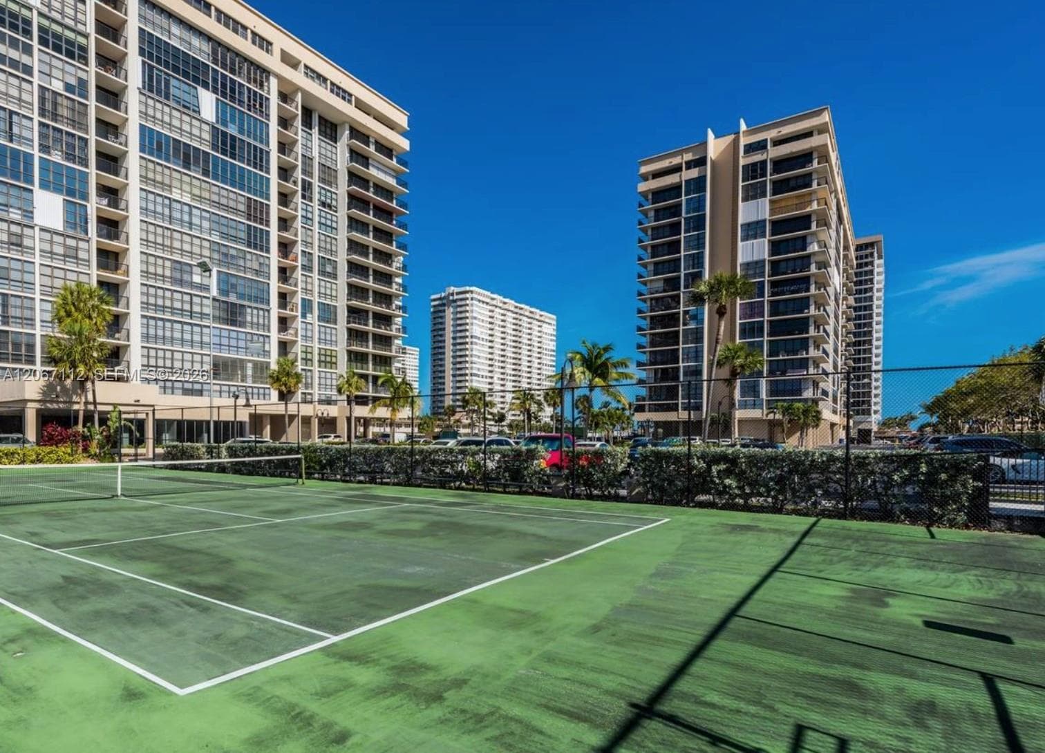 AVANT GARDE CONDO · #806 in Hallandale Beach - Photo 16