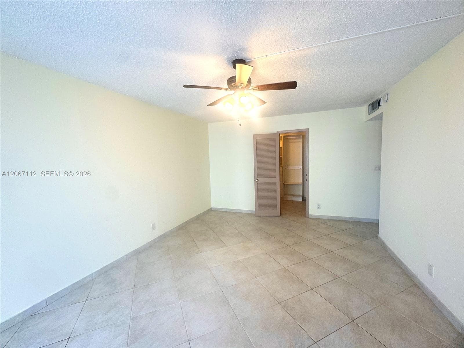 AVANT GARDE CONDO · #806 in Hallandale Beach - Photo 10
