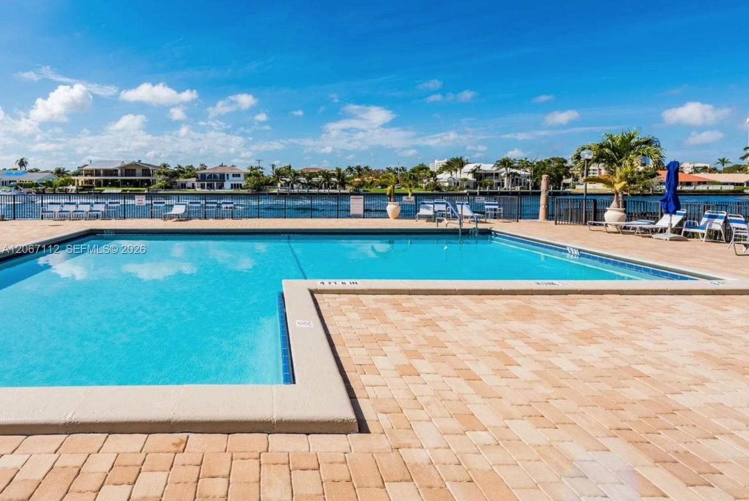AVANT GARDE CONDO · #806 in Hallandale Beach - Photo 19