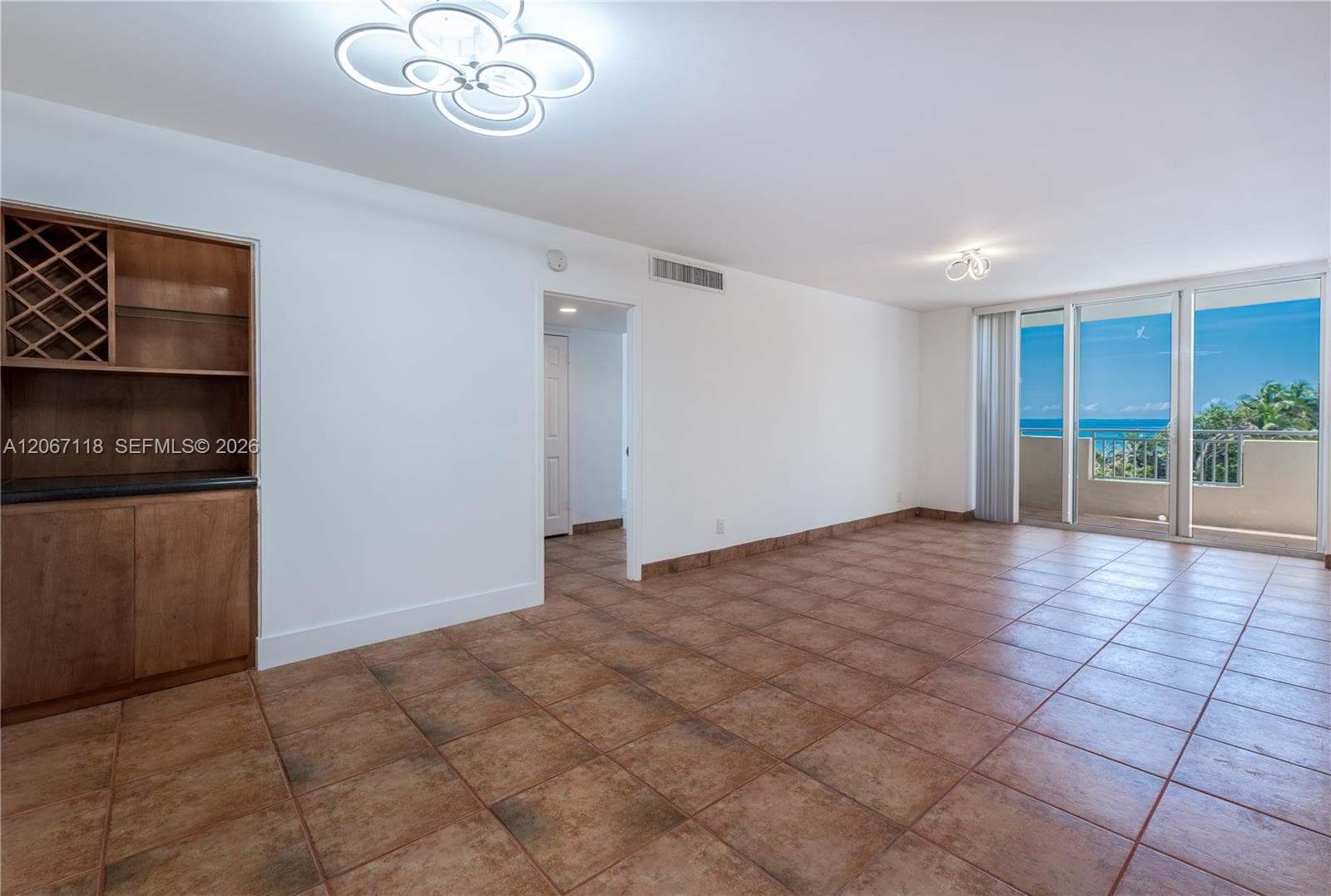 PARKER DORADO CONDO · #310 in Hallandale Beach - Photo 2