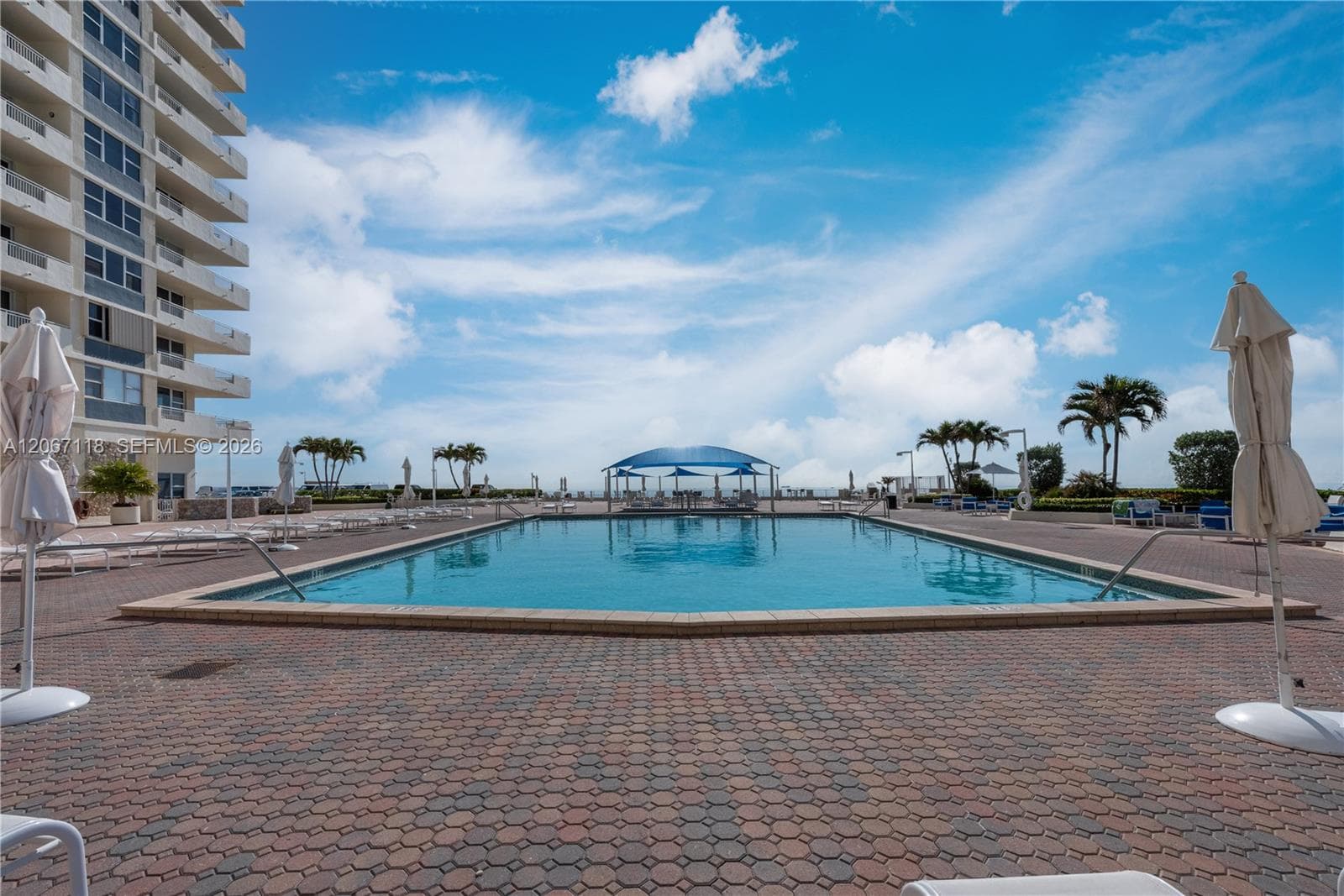 PARKER DORADO CONDO · #310 in Hallandale Beach - Photo 31