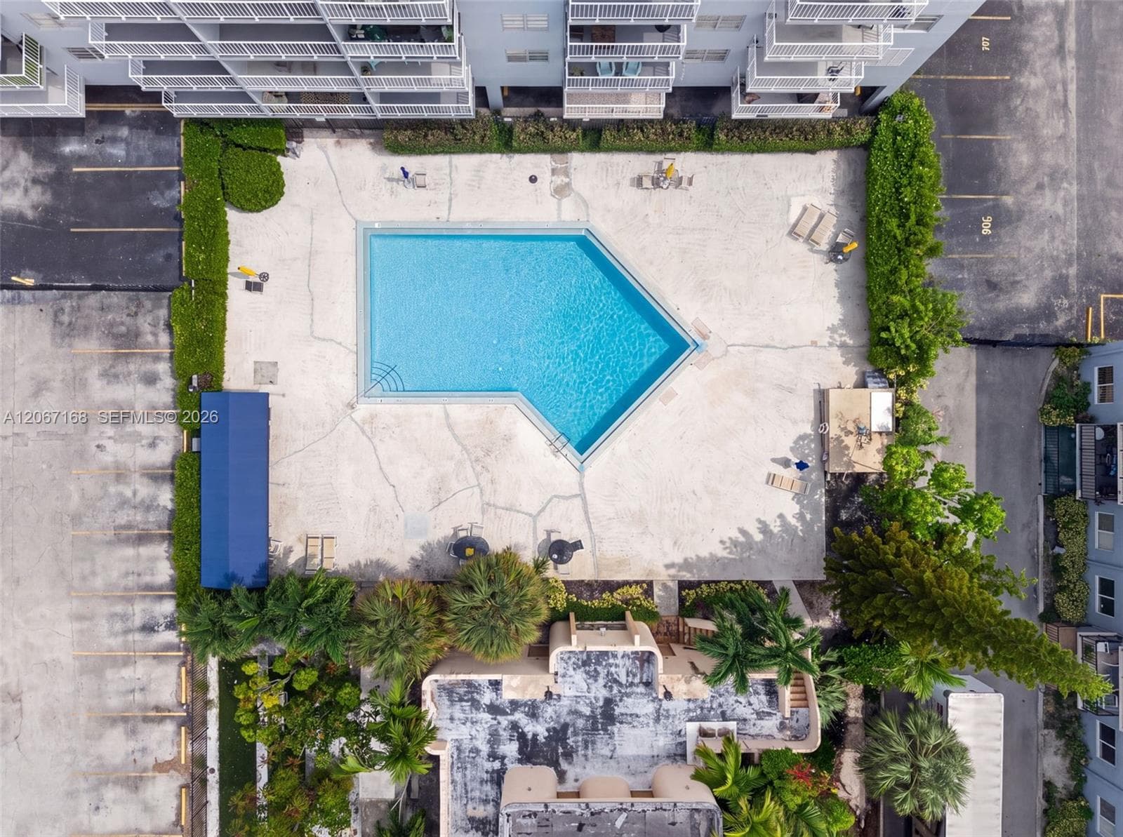THREE HORIZONS EAST CONDO · #306 in North Miami - Photo 28