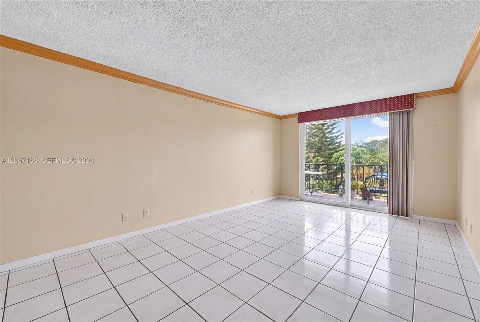 THREE HORIZONS EAST CONDO · #306 in North Miami - Photo 10