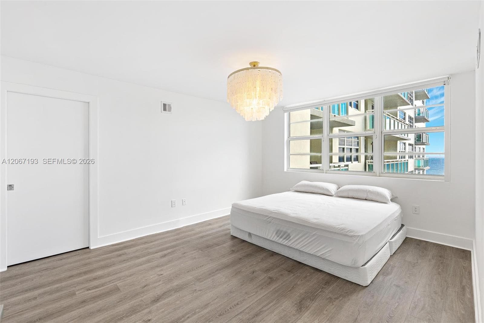 THE COLLINS CONDO · #1009 in Miami Beach - Photo 13