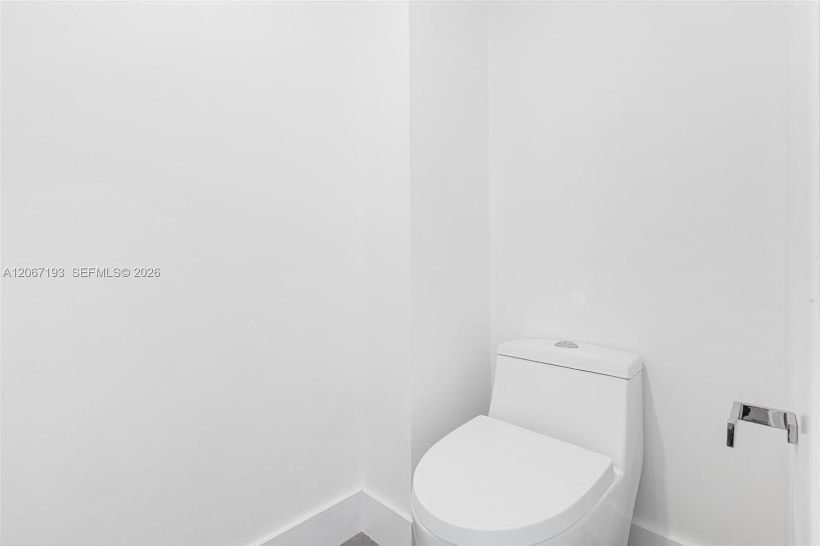 THE COLLINS CONDO · #1009 in Miami Beach - Photo 3