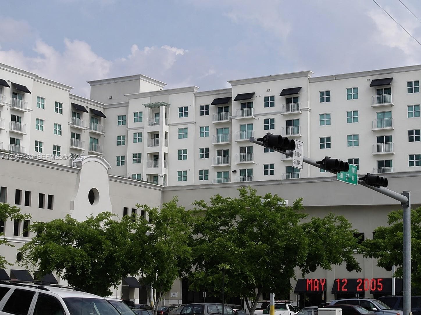 DOUGLAS GRAND CONDO · #420 in Coral Gables - Photo 5