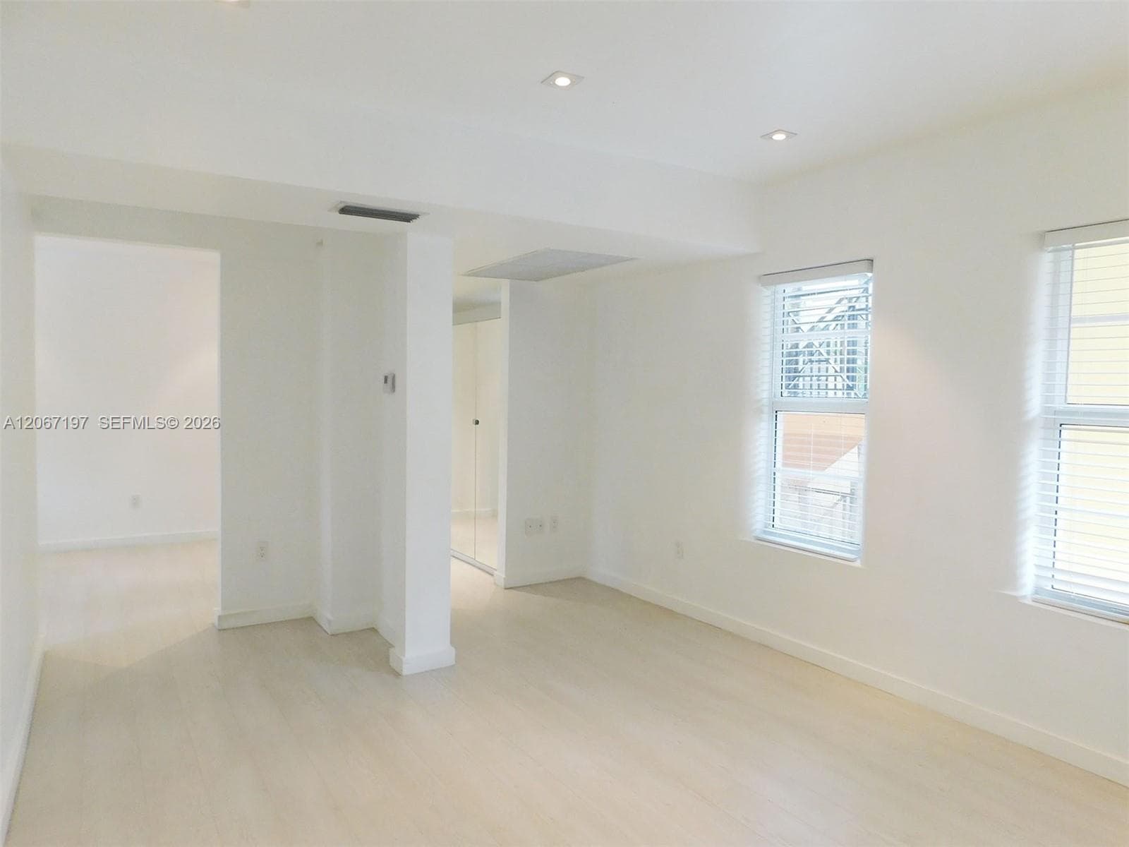 PINE TREE PLACE CONDO · #206 in Miami Beach - Photo 7