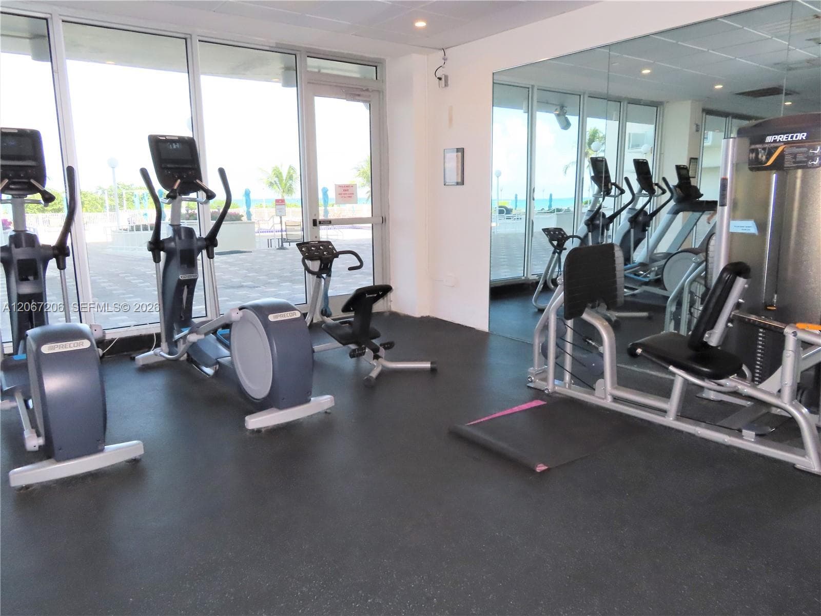 ARLEN BEACH CONDO · #1611 in Miami Beach - Photo 25