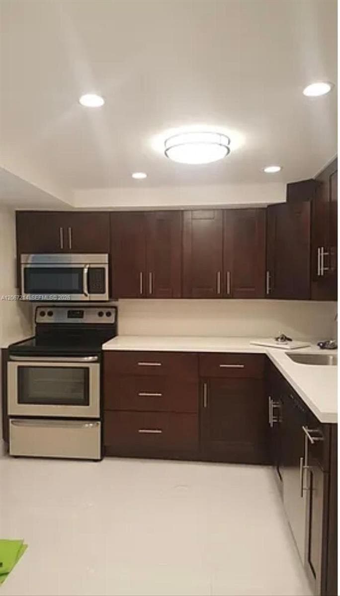 DESOTO · #111 in Hallandale Beach - Photo 6