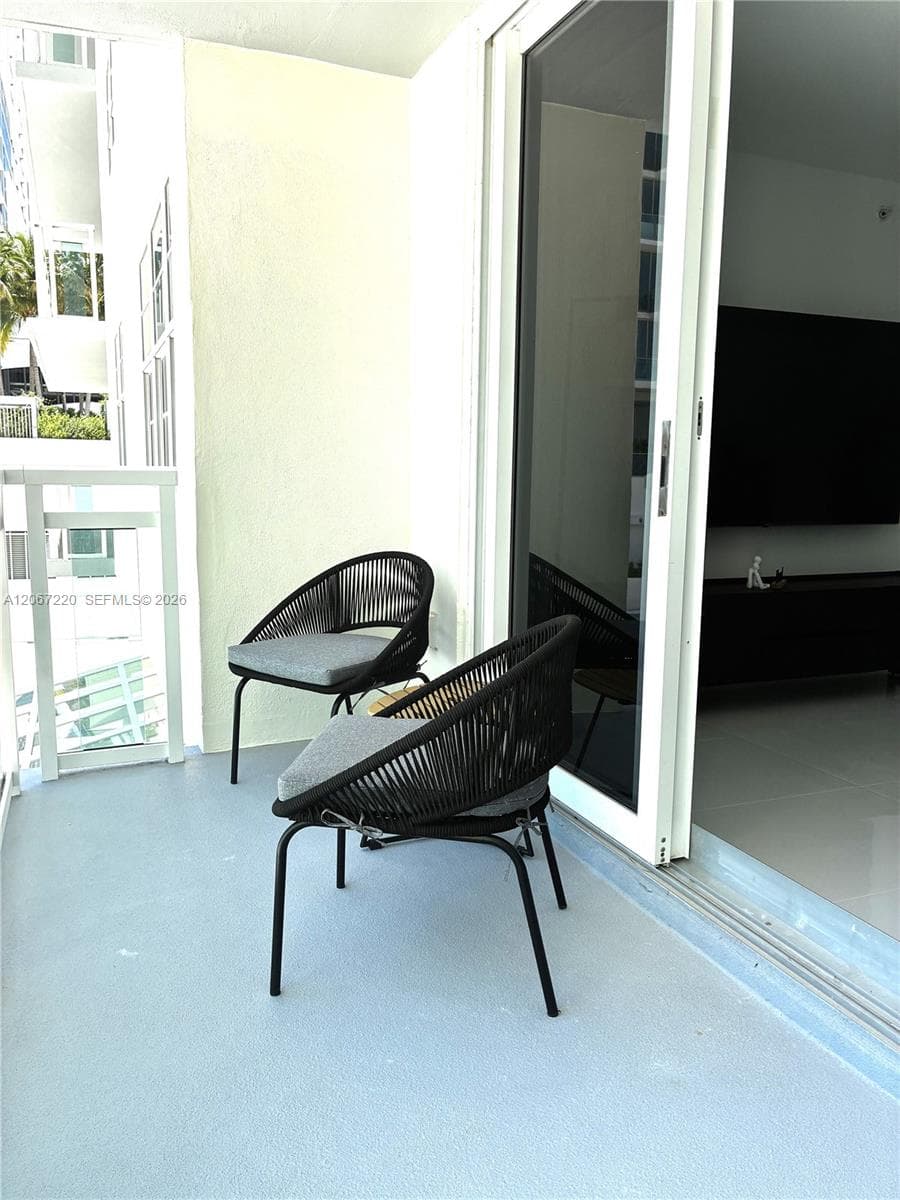 THE COLLINS CONDO · #411 in Miami Beach - Photo 12