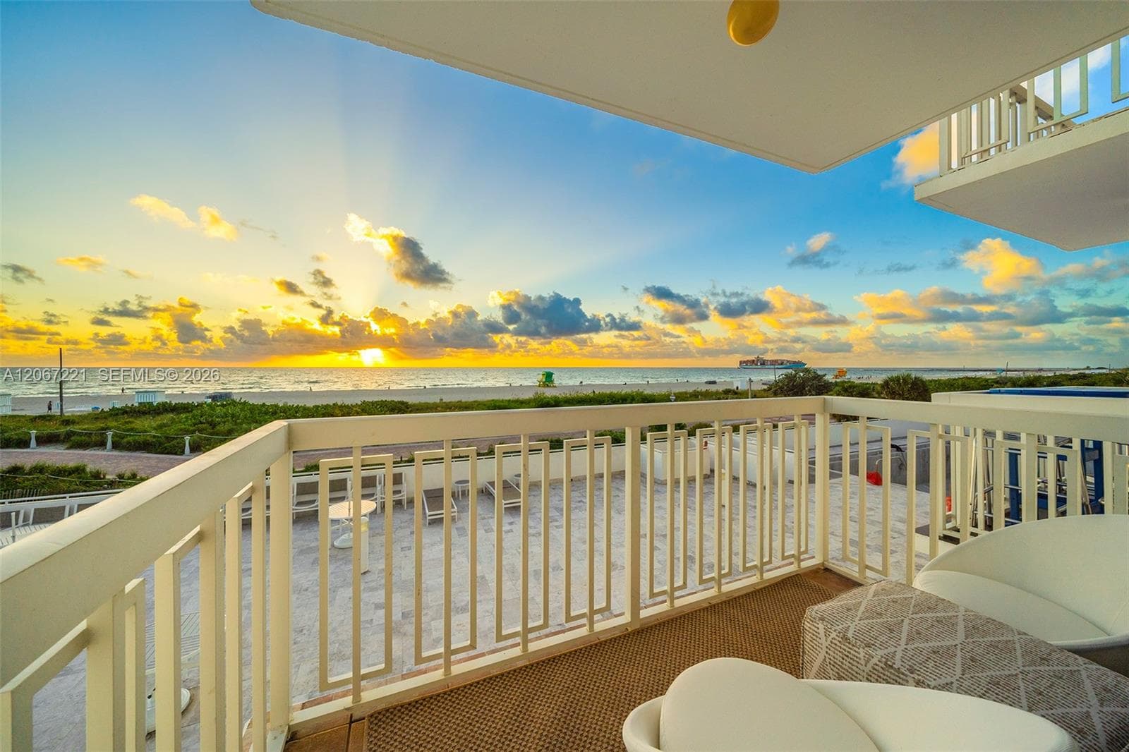 THE PRESIDENTIAL CONDO · #318 in Miami Beach - Photo 6
