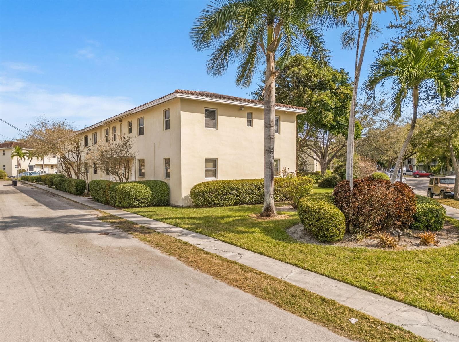23-web-or-mls-360 Realty4