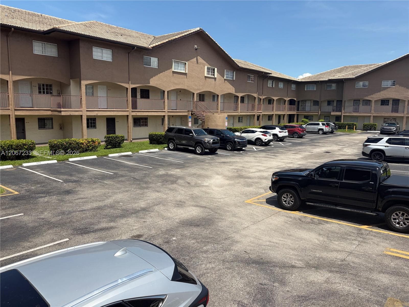 Grand Vista Condo · #5222 in Hialeah Gardens - Photo 15