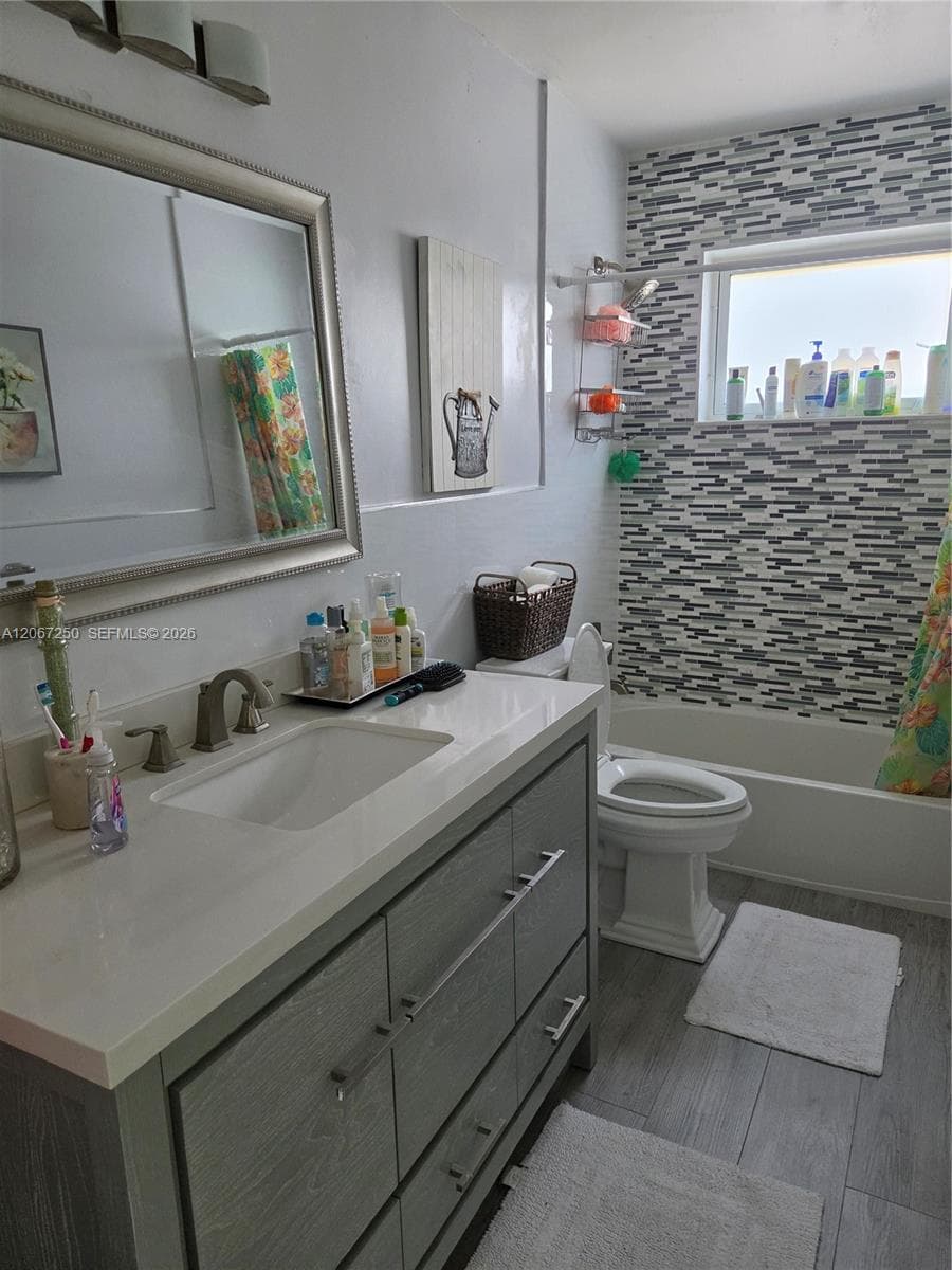 1101 Starling Ave photo 14