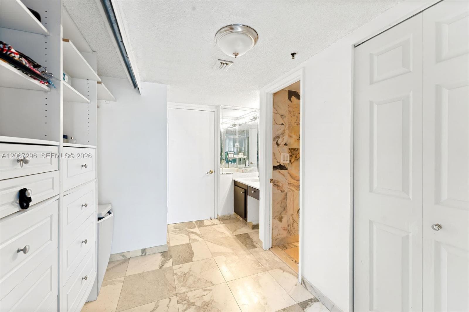 WATERVIEW CONDO · #533 in Aventura - Photo 16