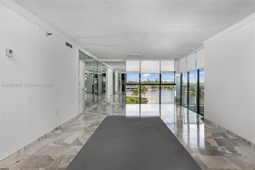 WATERVIEW CONDO · #533 in Aventura - Photo 7
