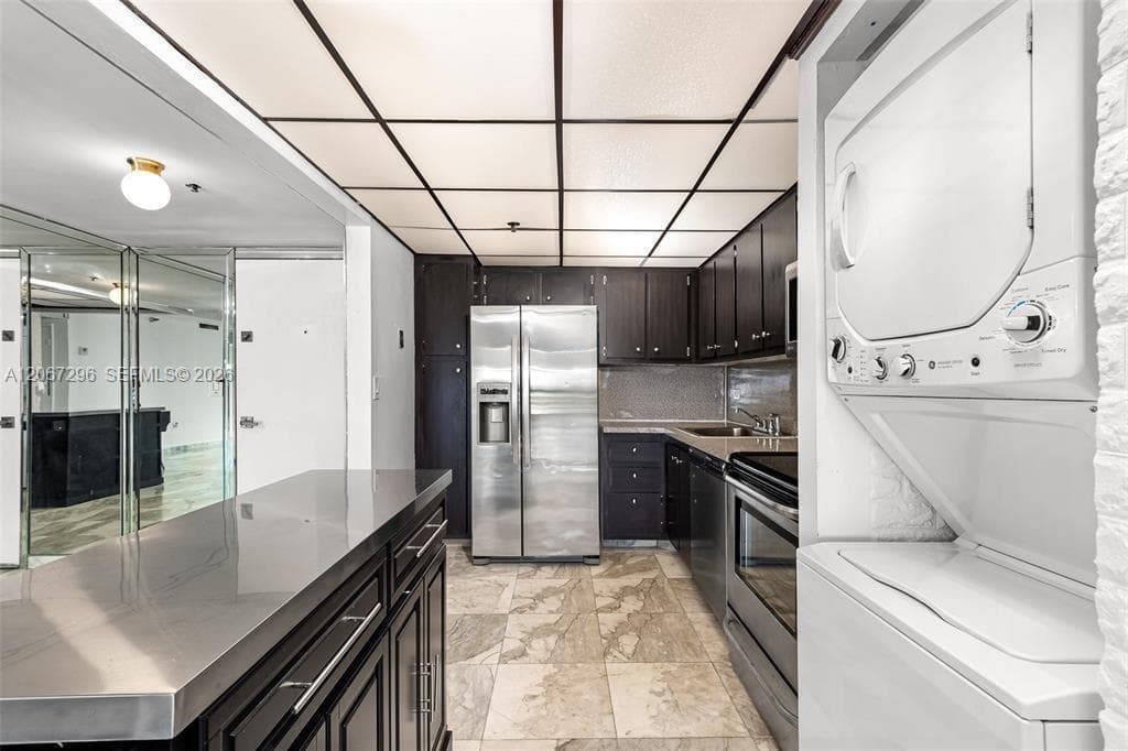 WATERVIEW CONDO · #533 in Aventura - Photo 5