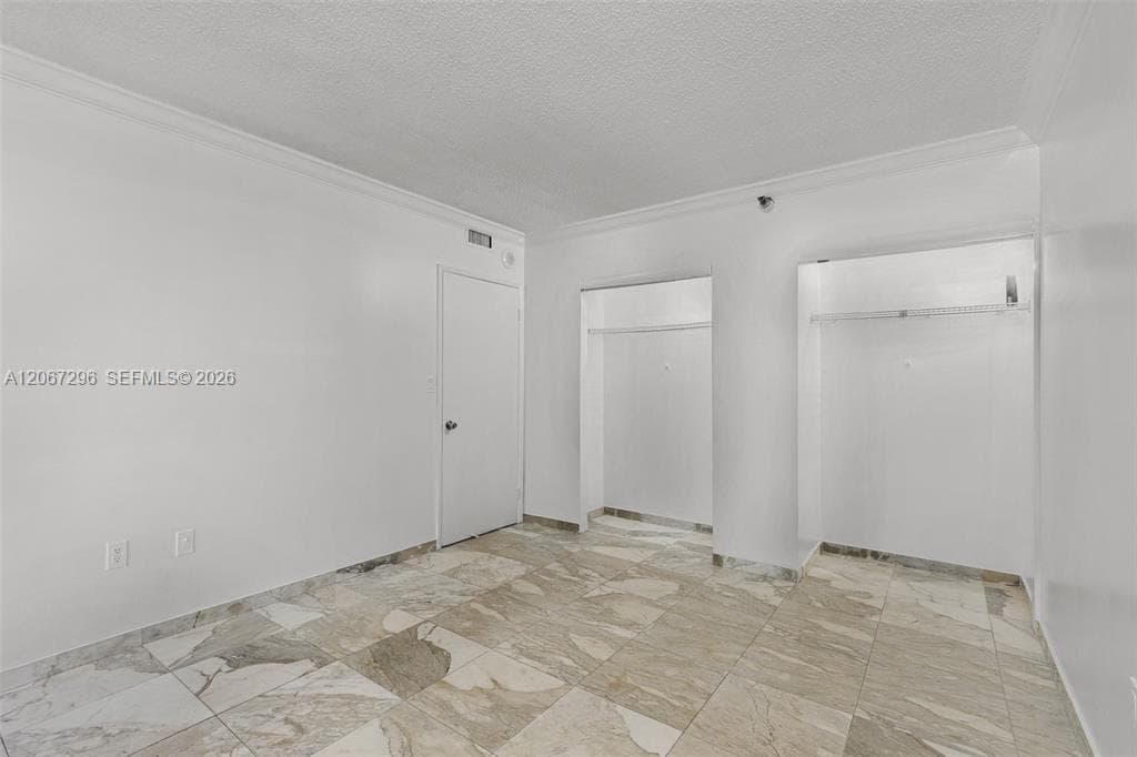 WATERVIEW CONDO · #533 in Aventura - Photo 15