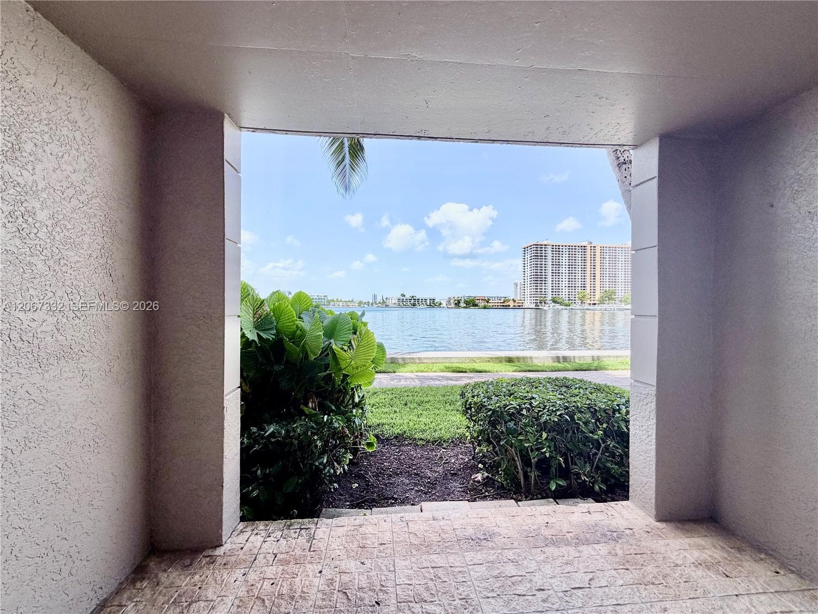 Porto Bellagio · #1105 in Sunny Isles Beach - Photo 17