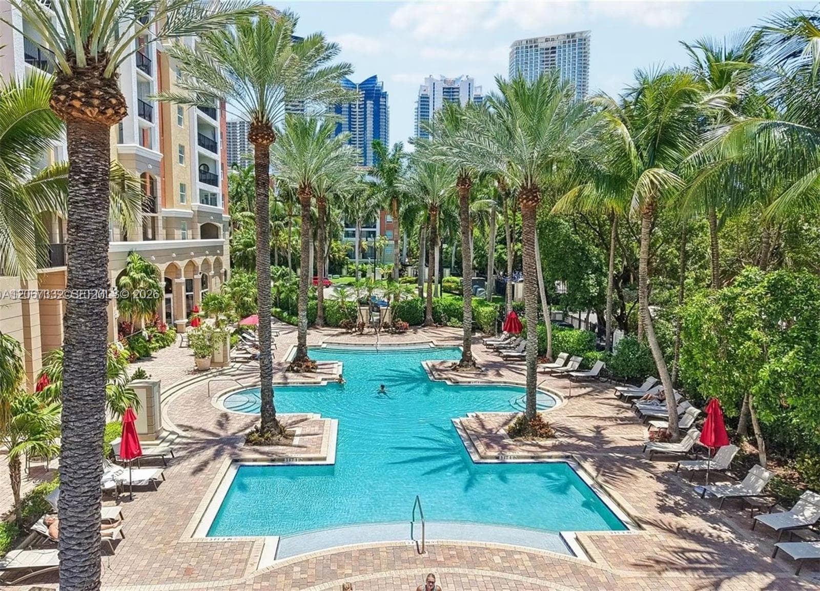 Porto Bellagio · #1105 in Sunny Isles Beach - Photo 25