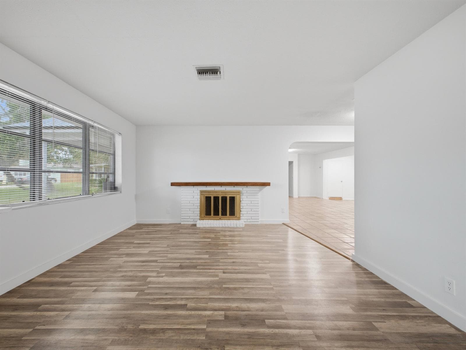 Living Fireplace