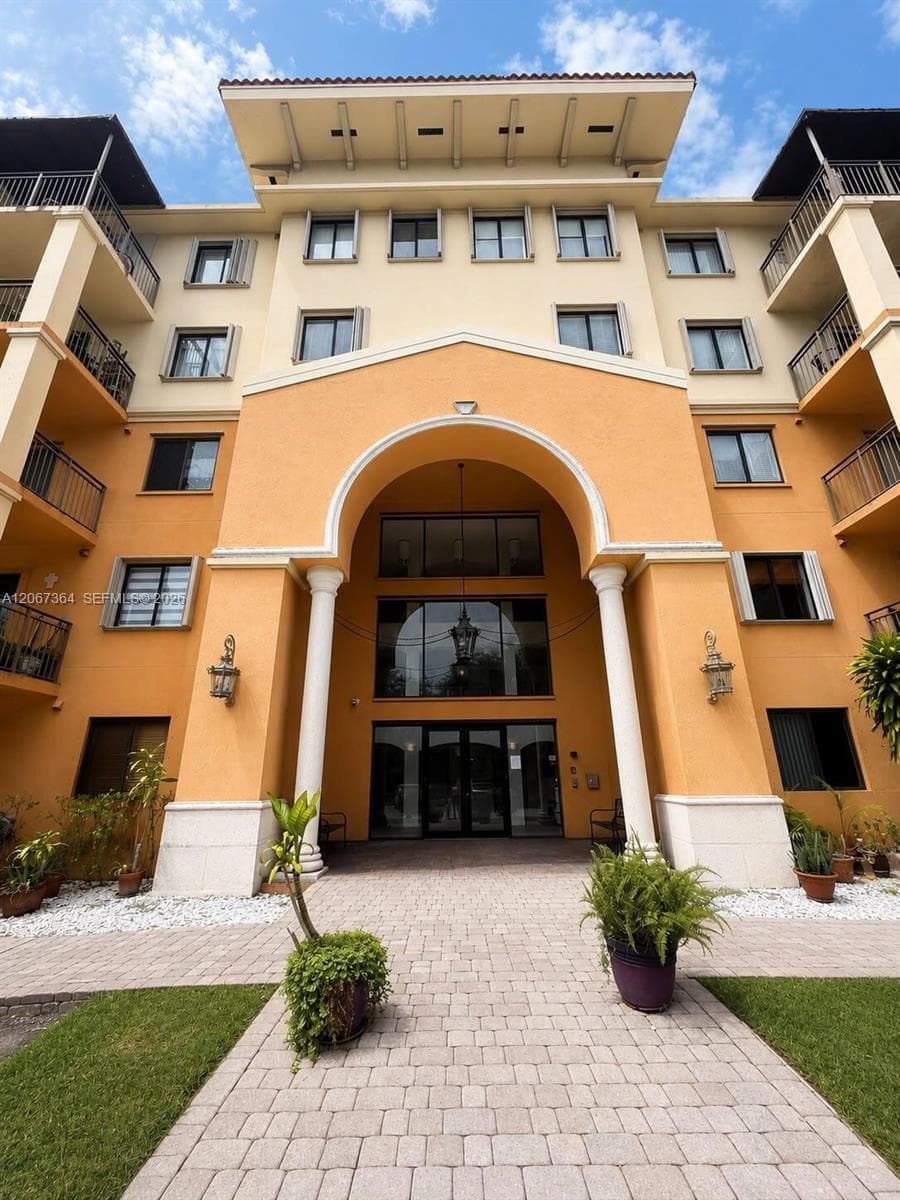 KEYSTONE COURTS CONDO · #W507 in Miami - Photo 6