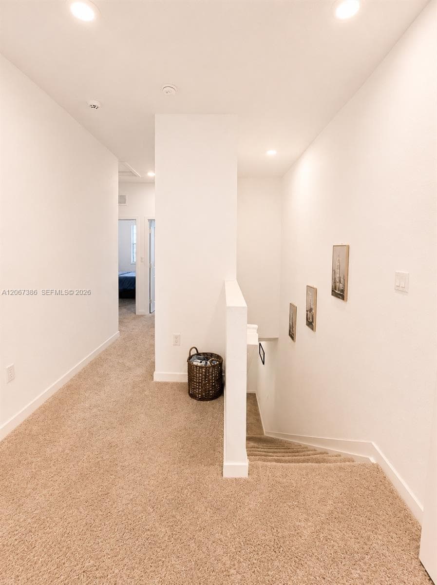 1181 SW 7th Ct #1181 photo 12