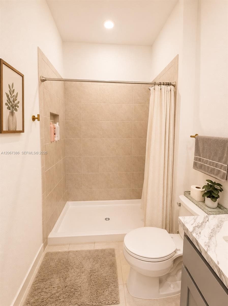 1181 SW 7th Ct #1181 photo 9
