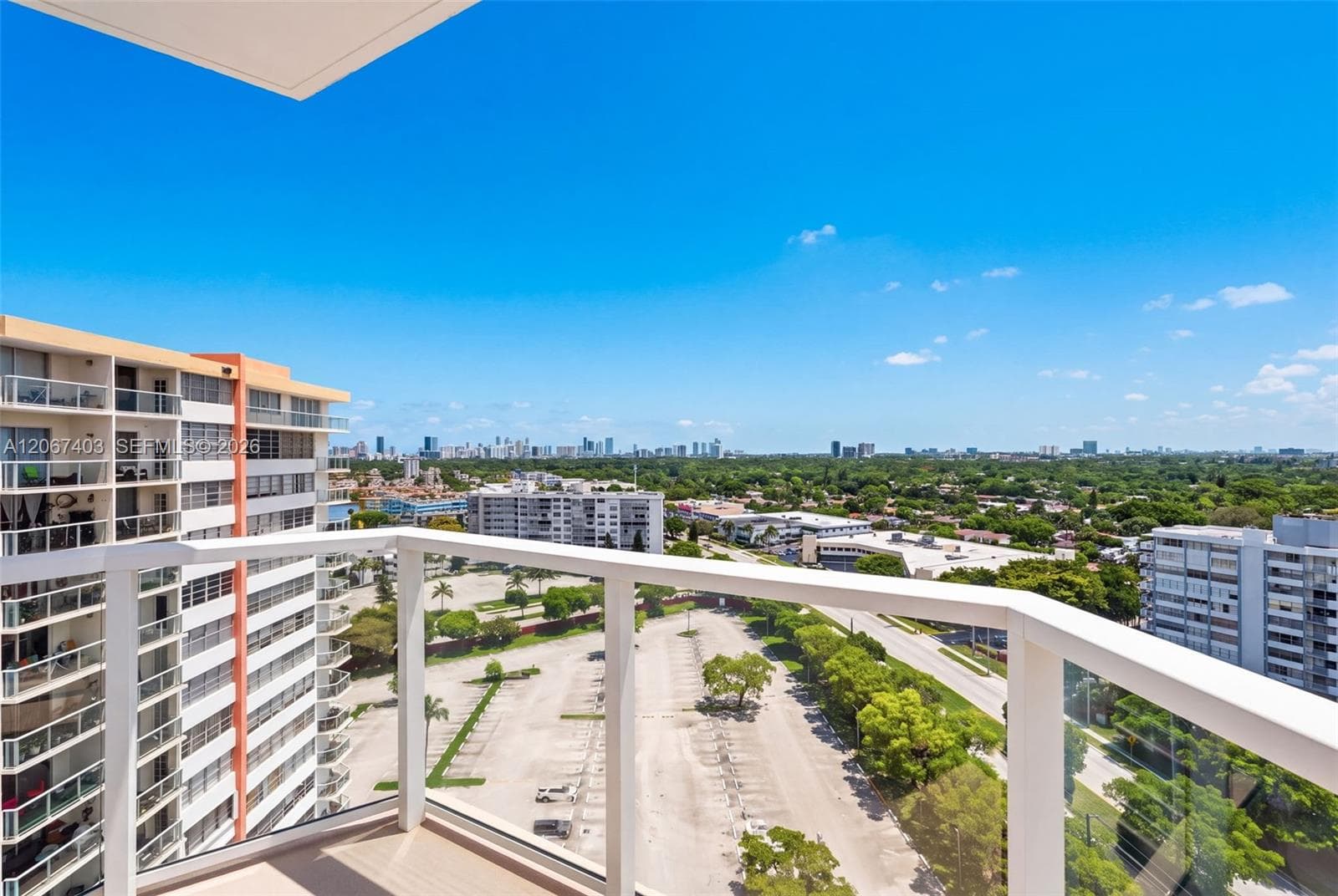 BUCLEY TOWERS · #PH1725E in Miami - Photo 21