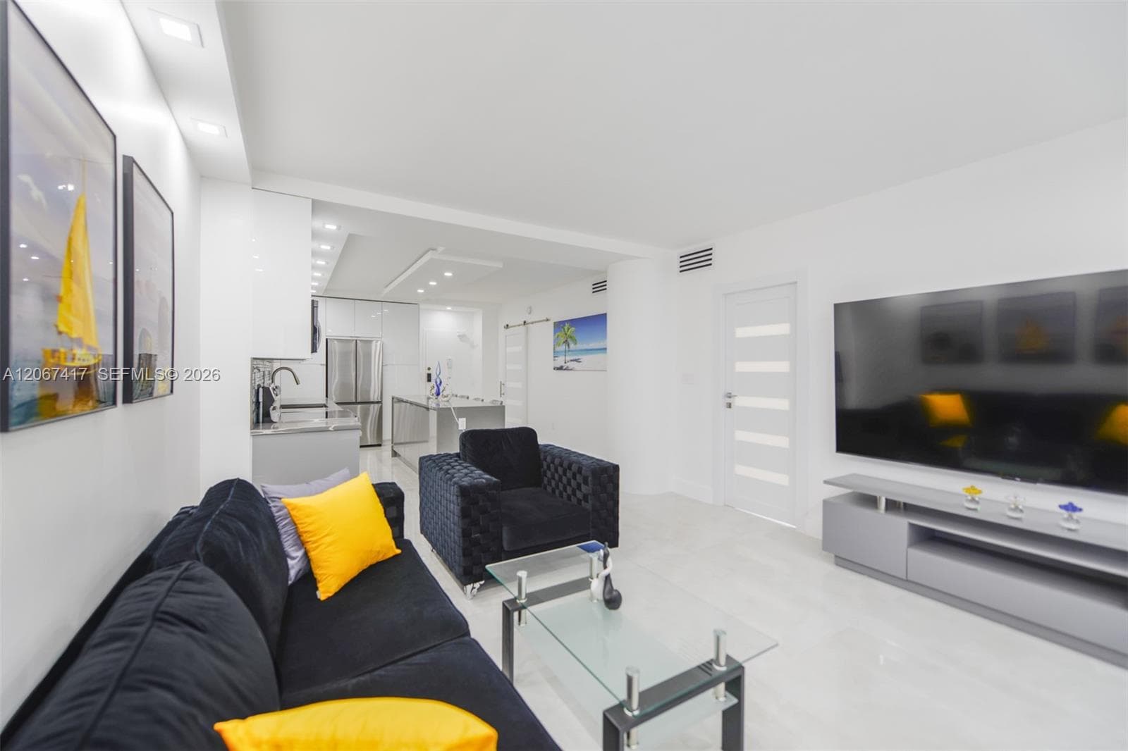 HEMISPHERES CONDO · #20K in Hallandale Beach - Photo 9