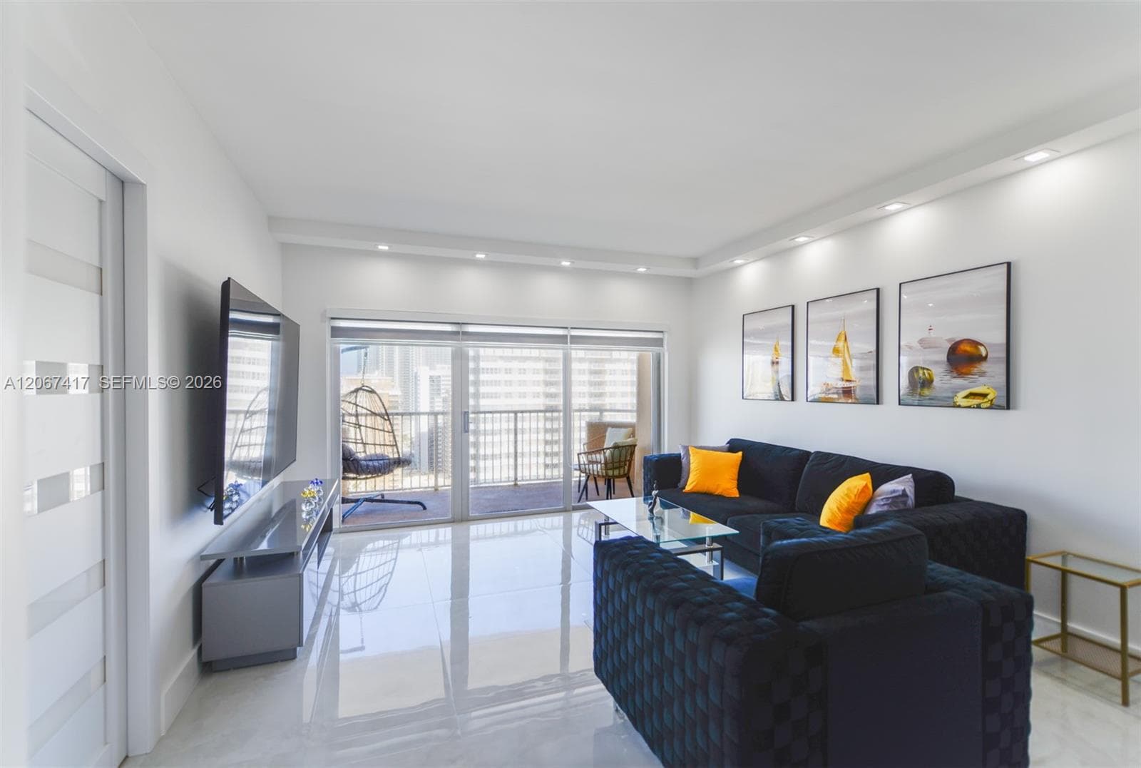 HEMISPHERES CONDO · #20K in Hallandale Beach - Photo 10