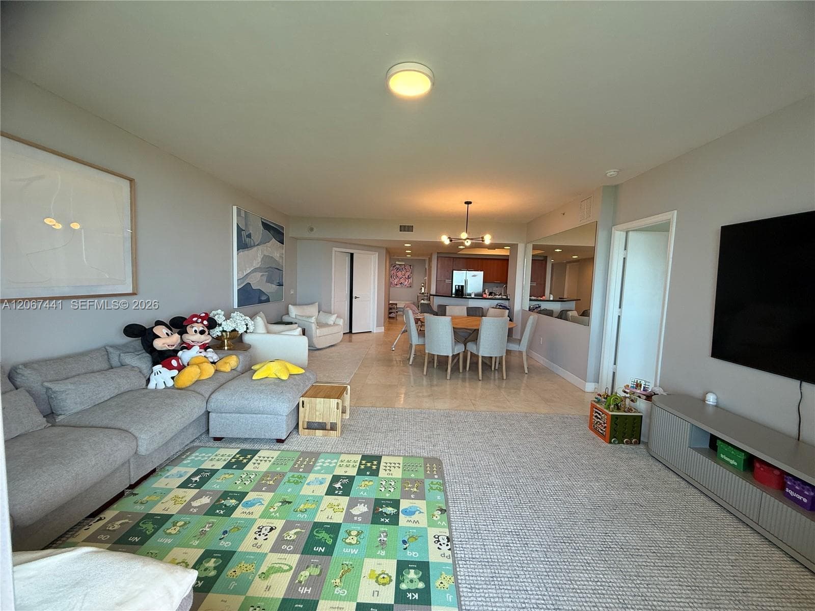 THE OAKS I CONDO · #1104 in North Miami - Photo 2