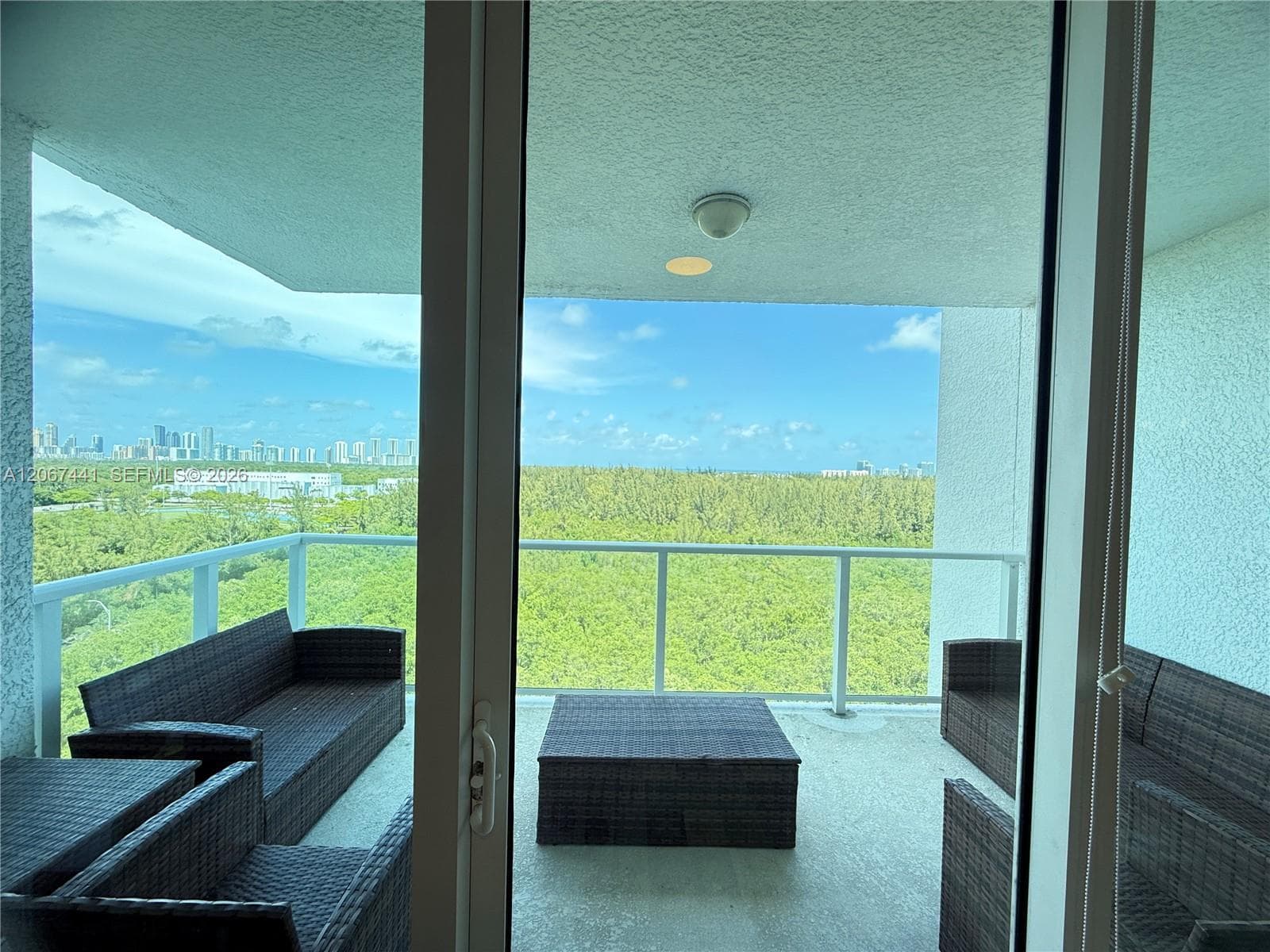 THE OAKS I CONDO · #1104 in North Miami - Photo 34