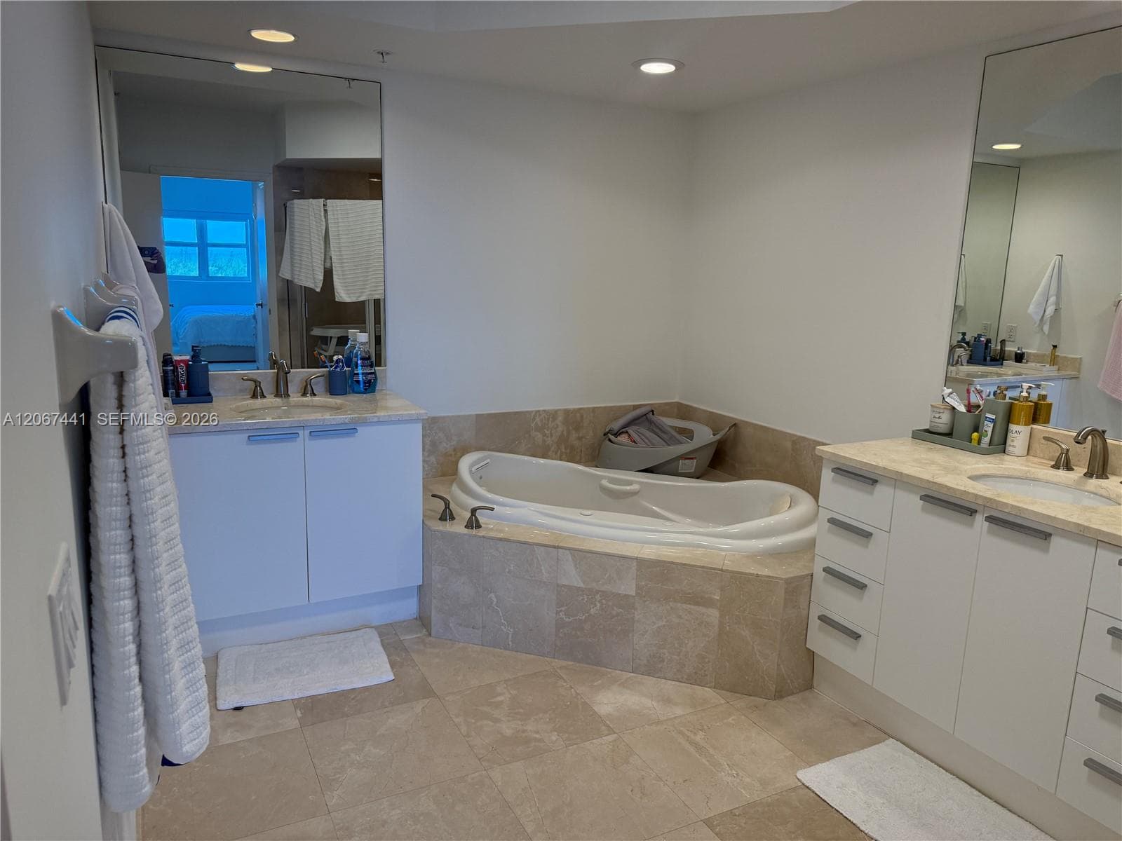 THE OAKS I CONDO · #1104 in North Miami - Photo 44