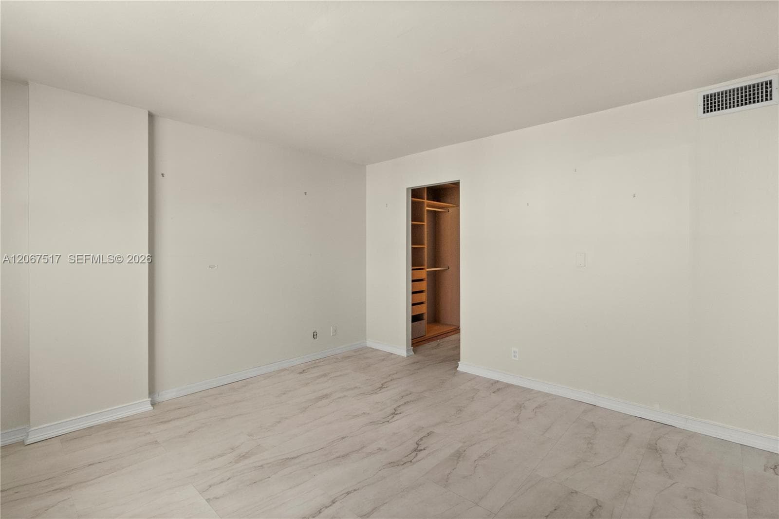 CORAL ISLE EAST CONDO · #904 in North Miami Beach - Photo 23