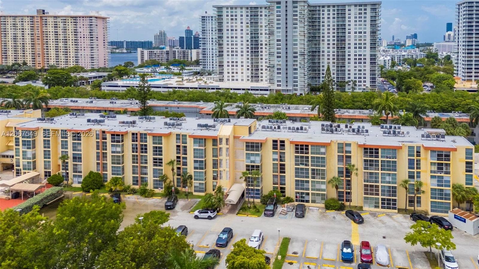 AVILA SOUTH CONDO · #112 in Sunny Isles Beach - Photo 27