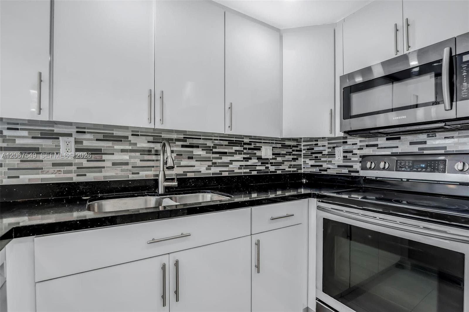 AVILA SOUTH CONDO · #112 in Sunny Isles Beach - Photo 5