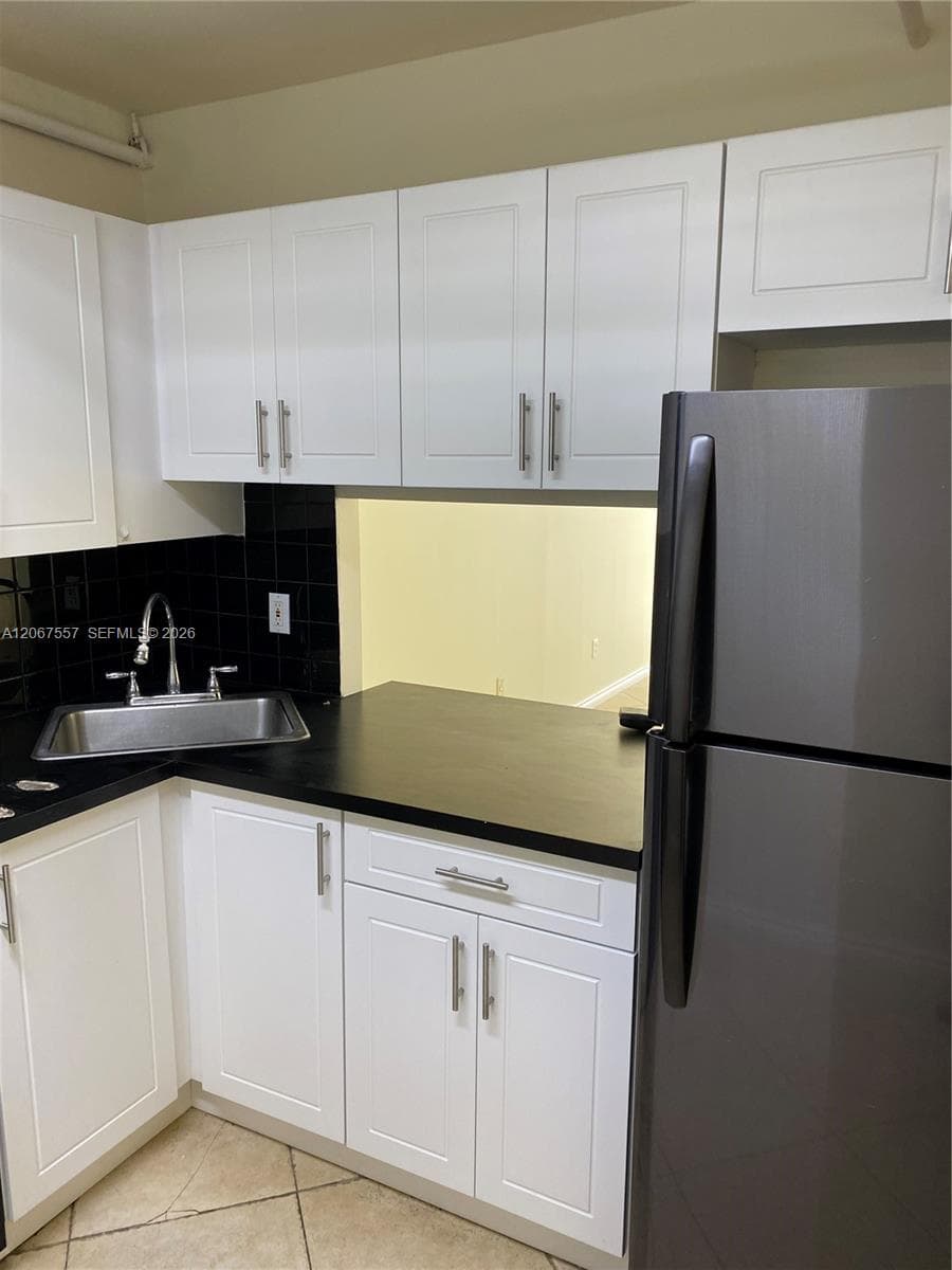 GREENWICH PH I CONDO · #A1406 in North Miami - Photo 19