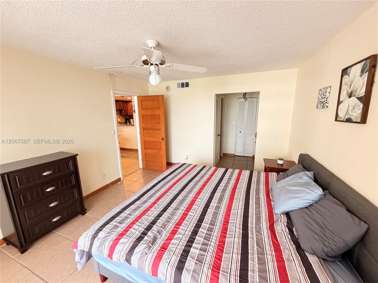 IMPERIAL TOWERS CONDO · #607 in Hallandale Beach - Photo 16