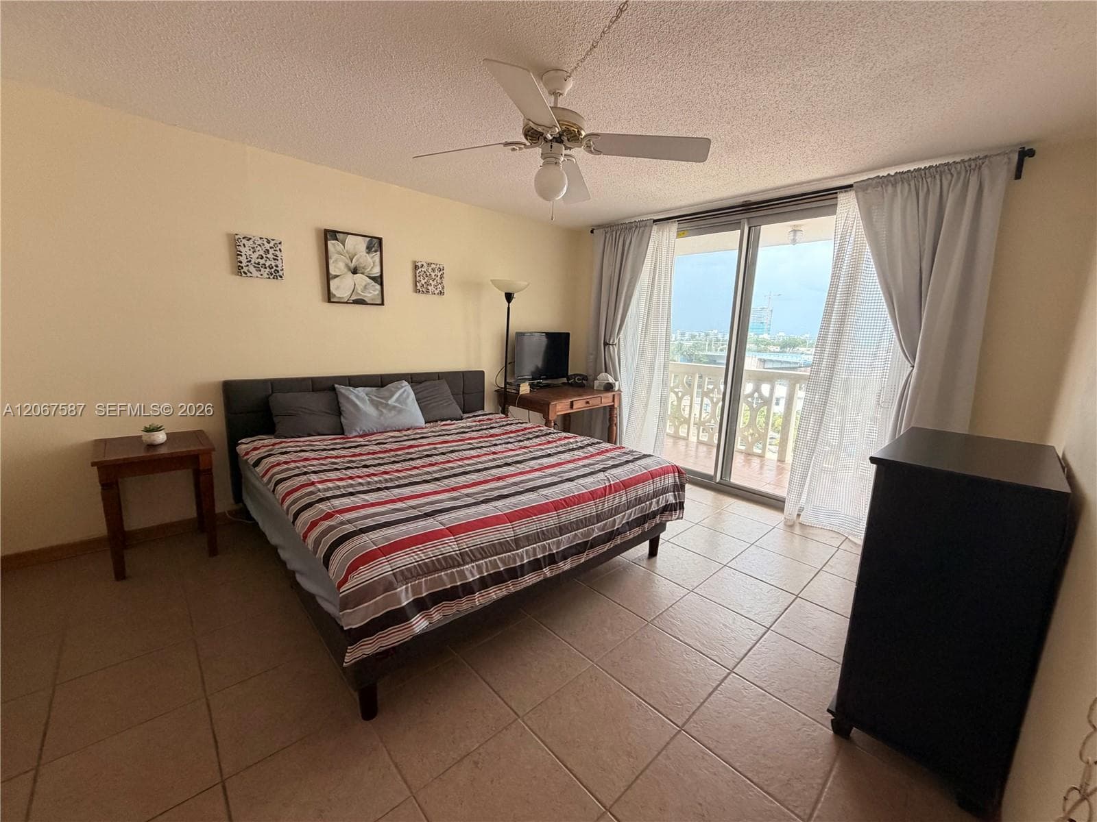 IMPERIAL TOWERS CONDO · #607 in Hallandale Beach - Photo 14