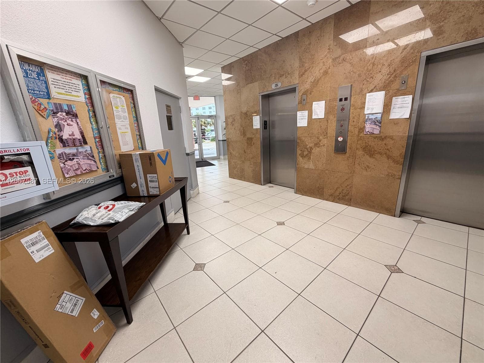 IMPERIAL TOWERS CONDO · #607 in Hallandale Beach - Photo 21