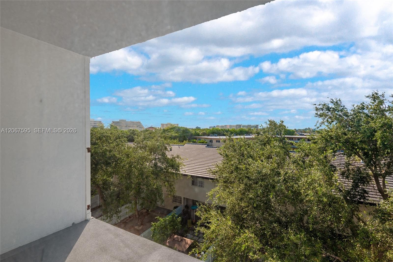 BAYVIEW PALMS CONDO · #532 in North Miami - Photo 23