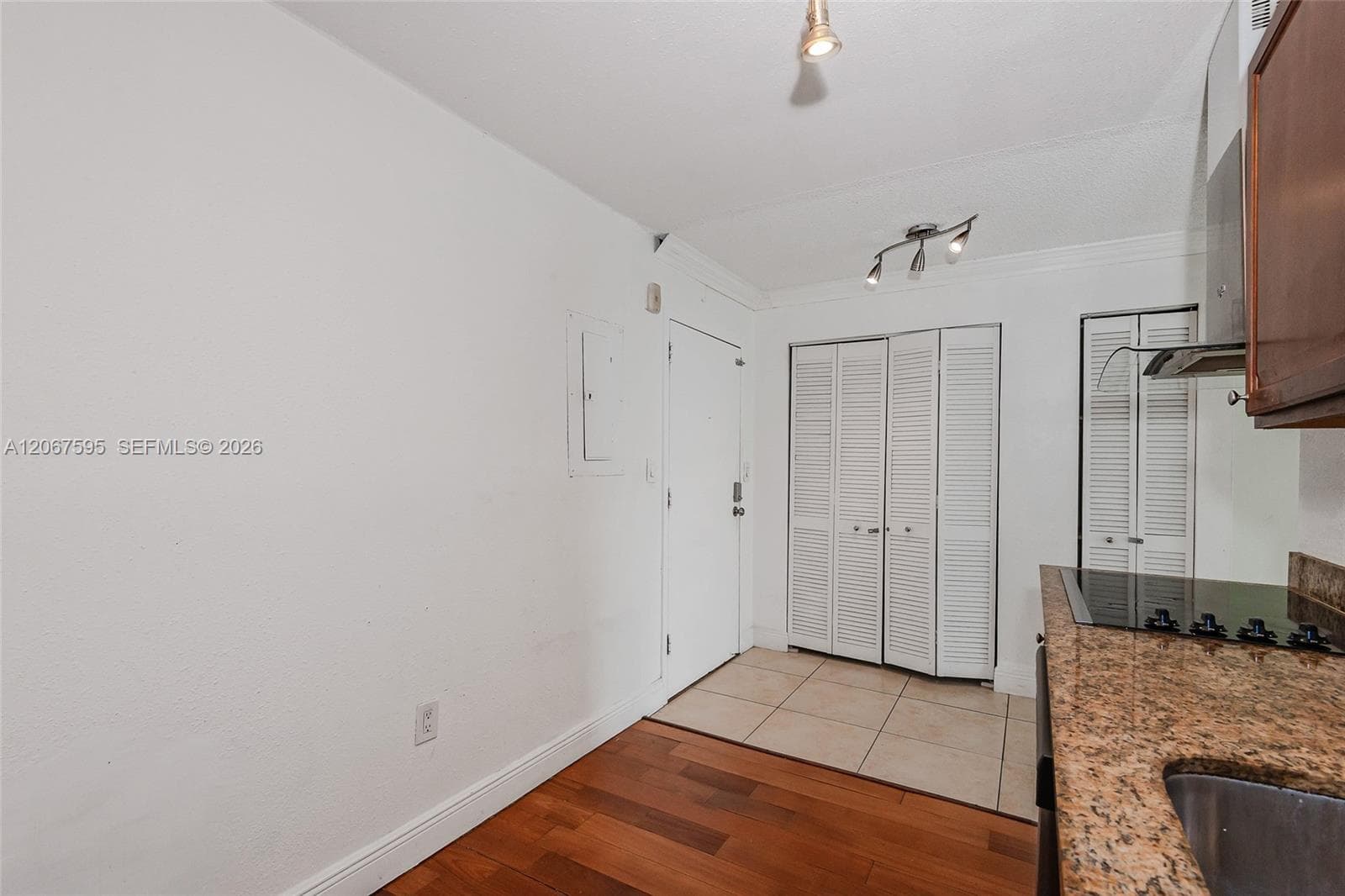 BAYVIEW PALMS CONDO · #532 in North Miami - Photo 6