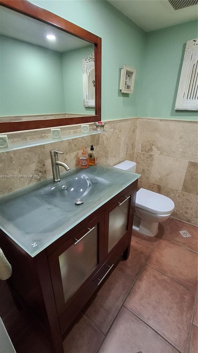 Sailboat Cay Condo · #PH1712 in North Miami - Photo 8